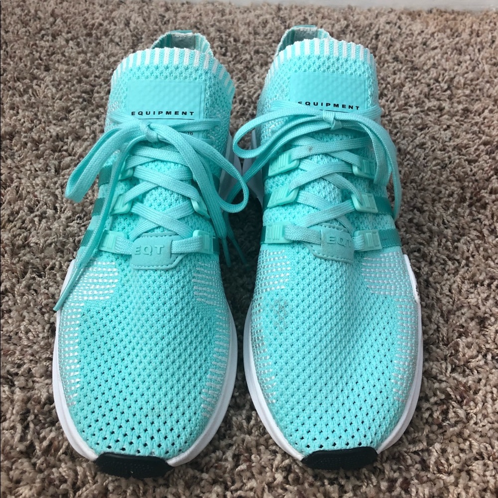 Adidas Women's Turquoise Sneakers